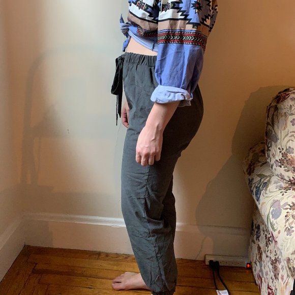 High-waisted joggers - Picture 3 of 6